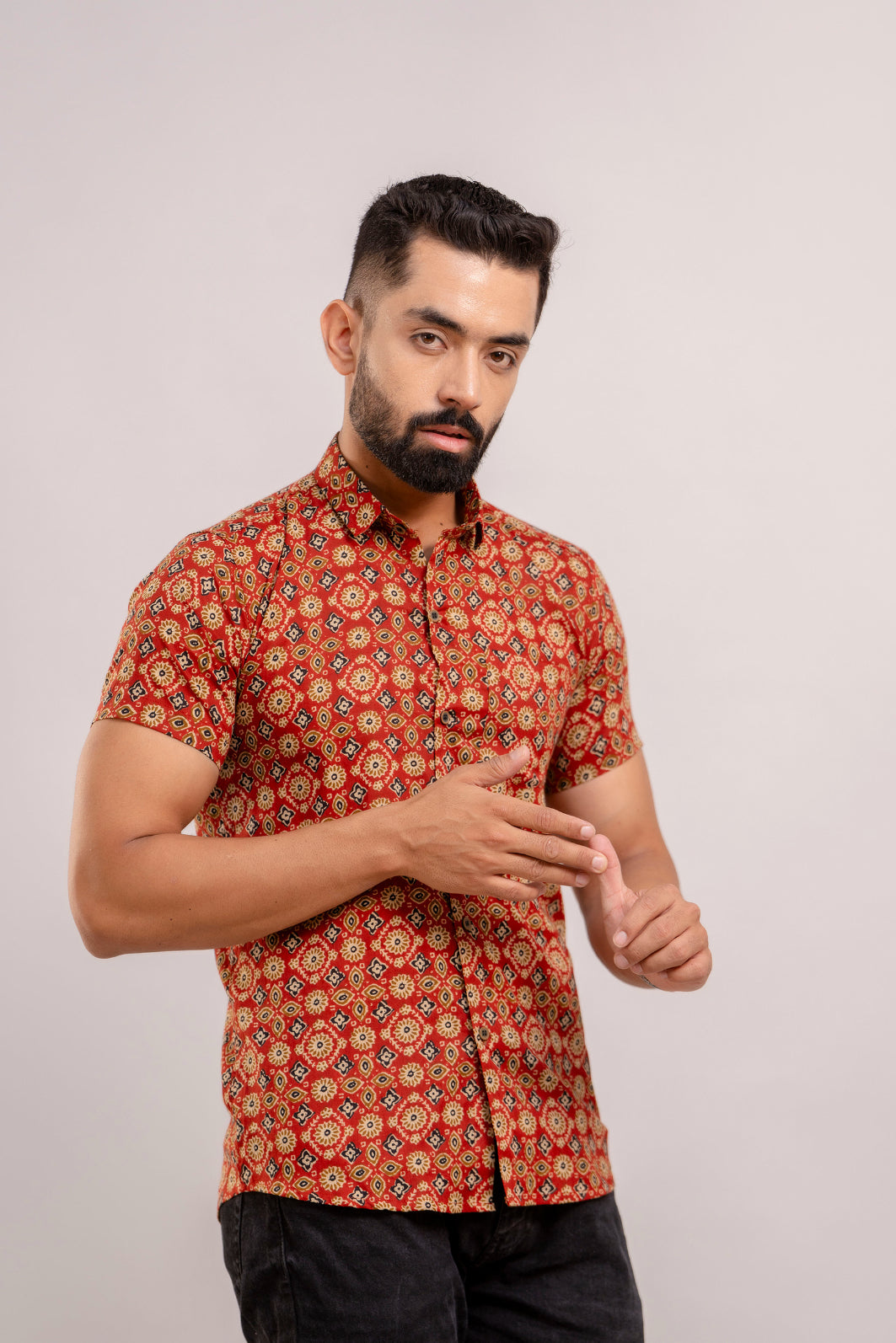 Men Red Ethnic Printed Short Sleeves Casual Cotton Shirt-FrionKandy