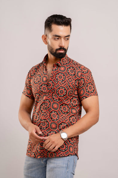 Men Black & Maroon Ethnic Printed Short Sleeves Casual Cotton Shirt-FrionKandy