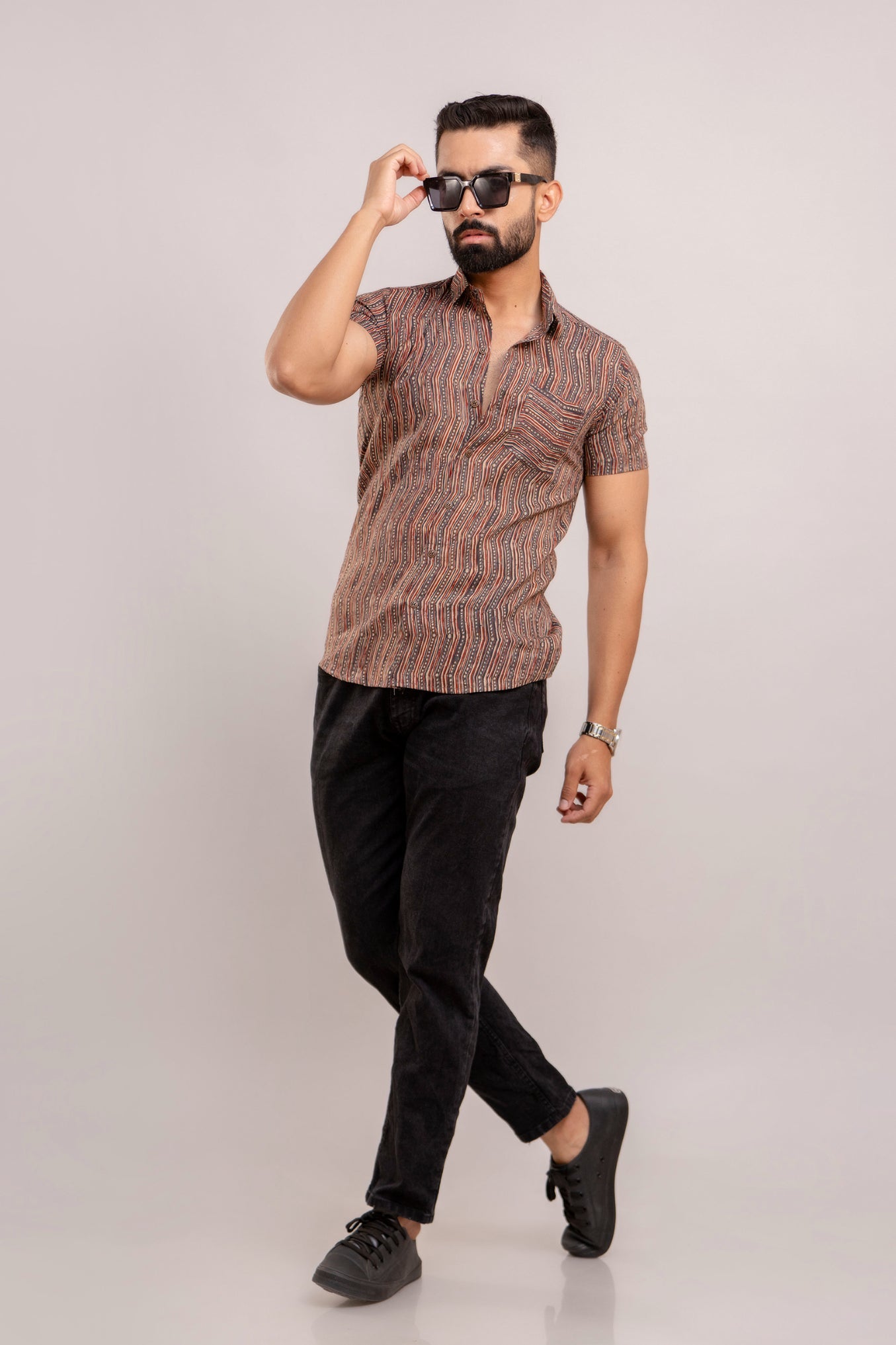 Men Multi Ethnic Printed Short Sleeves Casual Cotton Shirt-FrionKandy