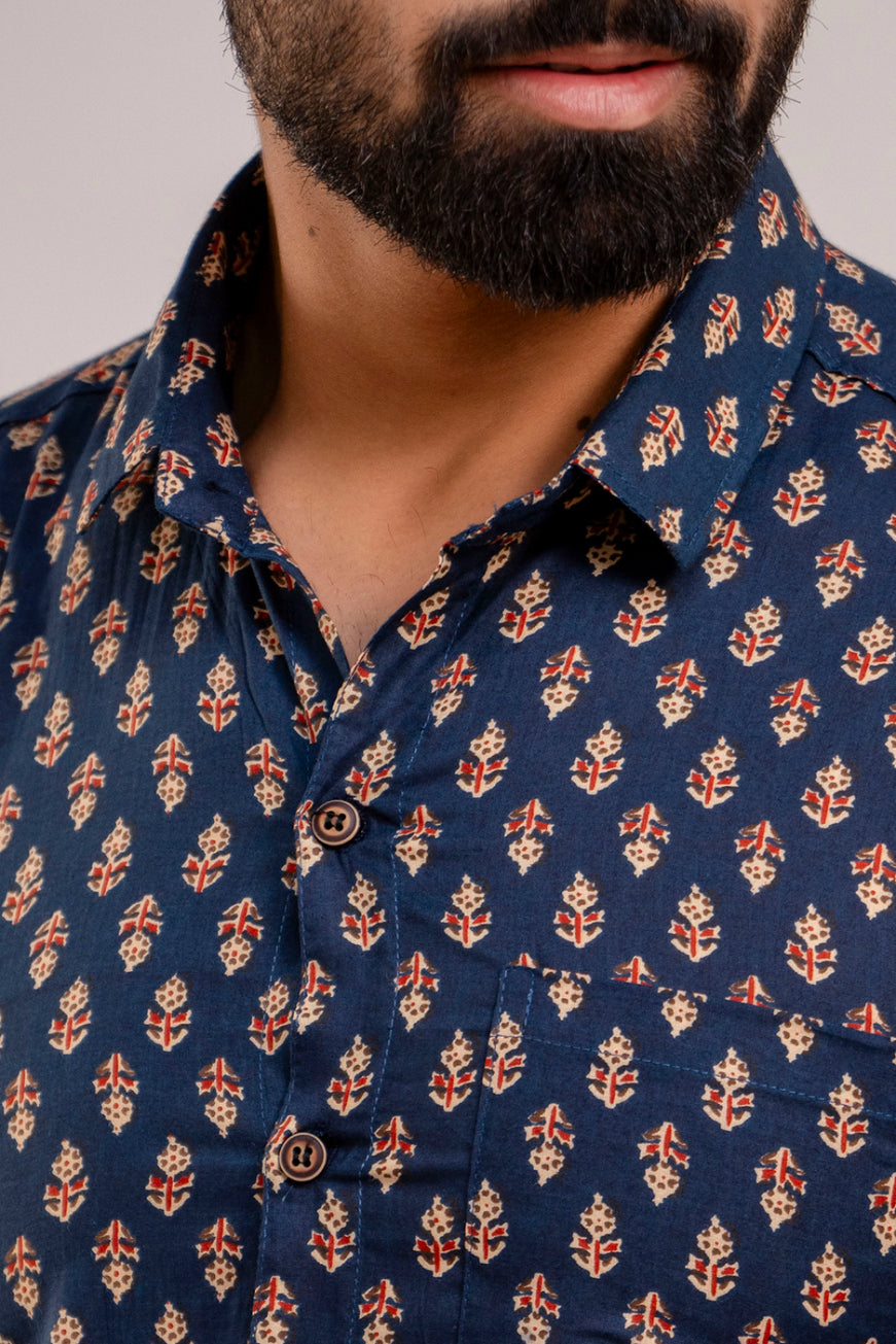 Men Navy Blue Ethnic Printed Short Sleeves Casual Cotton Shirt-FrionKandy