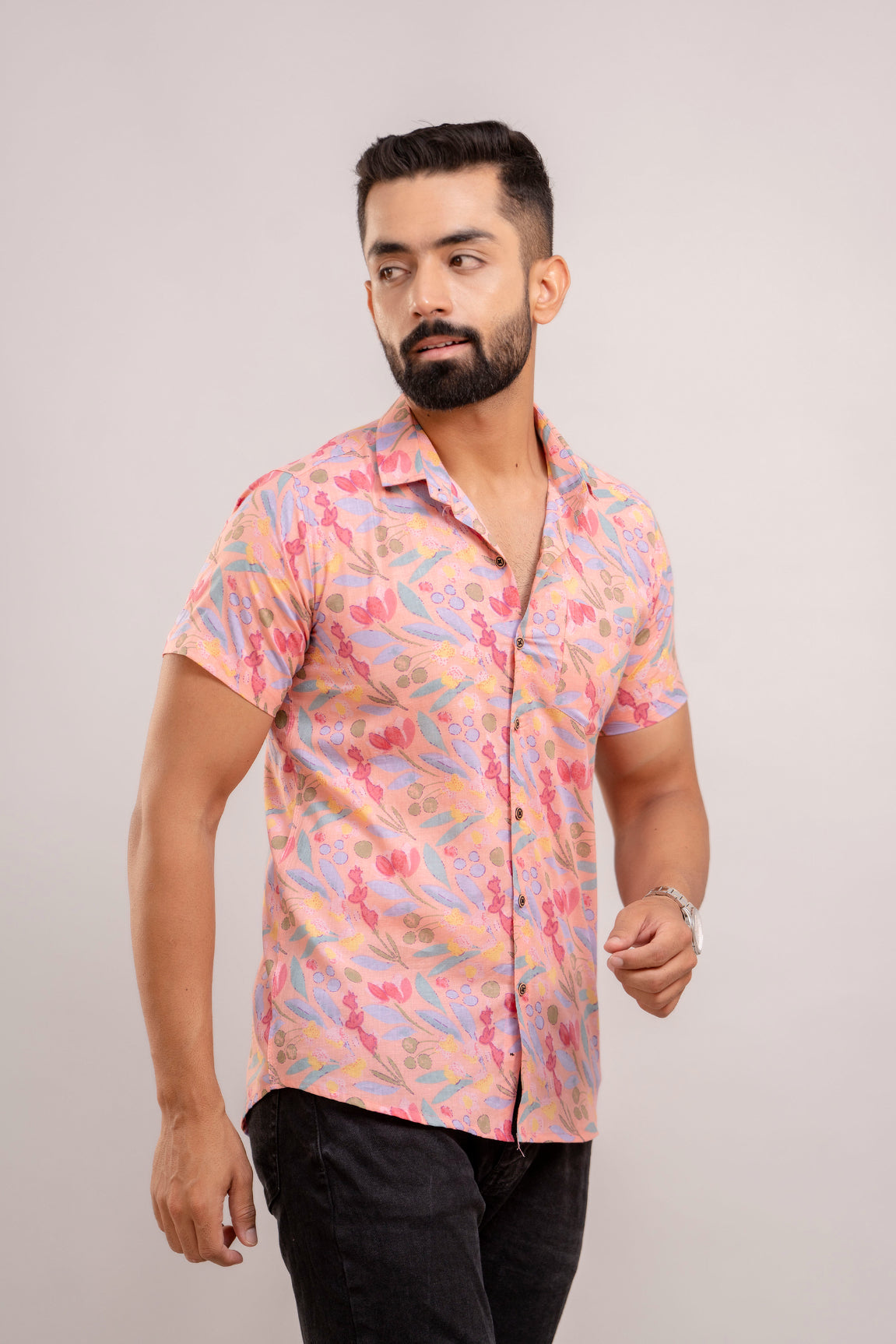 Men Pink Floral Printed Short Sleeves Casual Cotton Shirt-FrionKandy