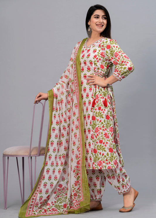 Women White & Red Floral Printed Kurta with Pyjamas & Dupatta