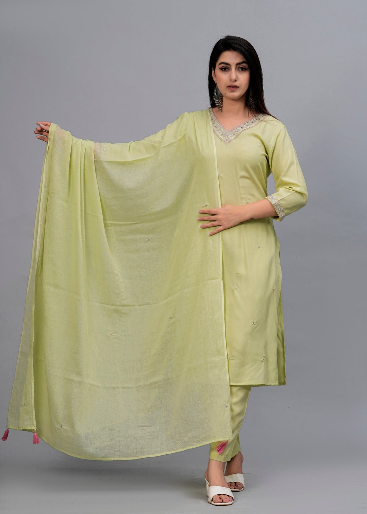 Women Olive Solid Embroidered Kurta with Trousers & Dupatta