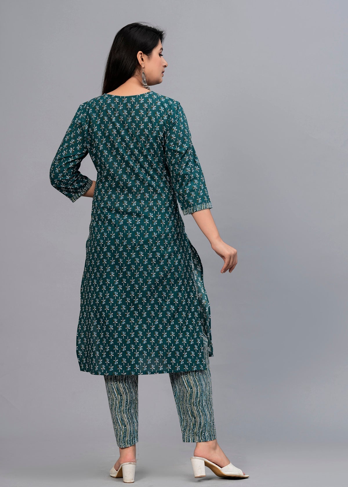 Women Opal Green Floral Printed Kurta with Trousers & Dupatta