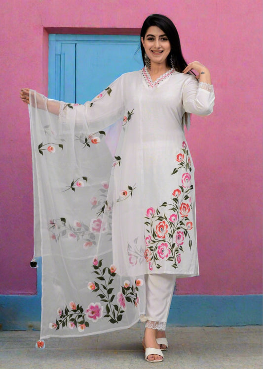 Women White Floral Printed Kurta with Trousers & Dupatta