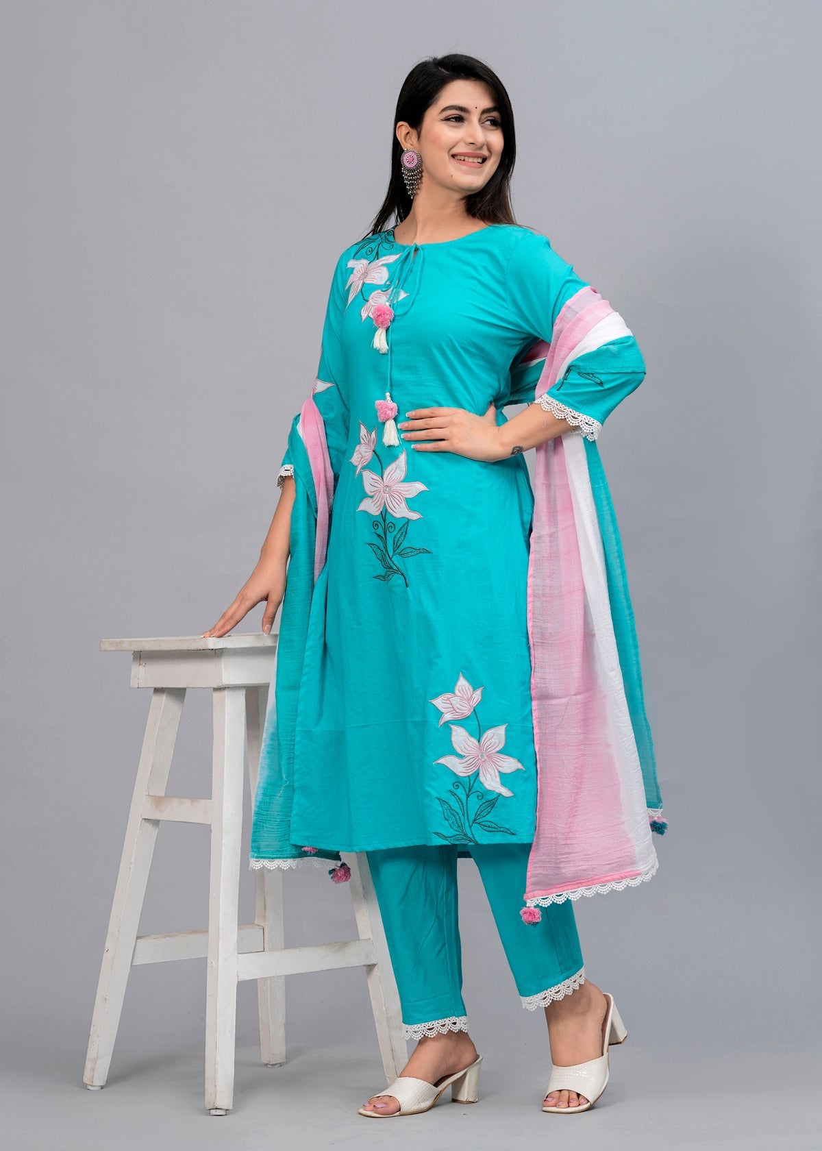 Women Turquoise Blue Floral Embroidered Kurta with Trousers & Dupatta