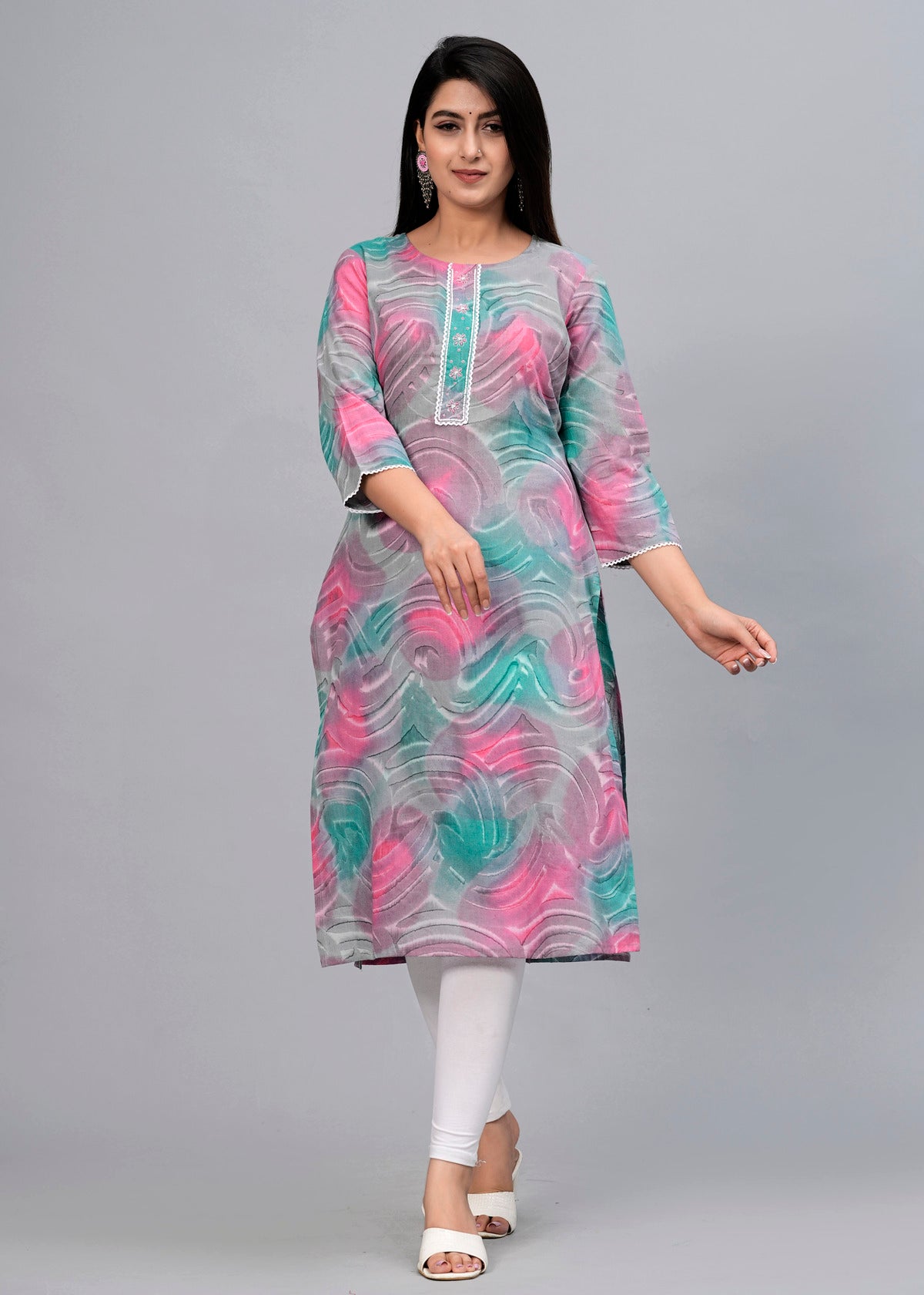 Women Pink & Turquoise Digital Printed Straight Kurta