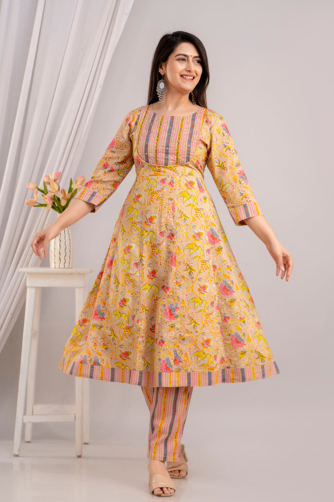 Women Fawn & Multi Floral Printed Kurta with Trousers & Dupatta