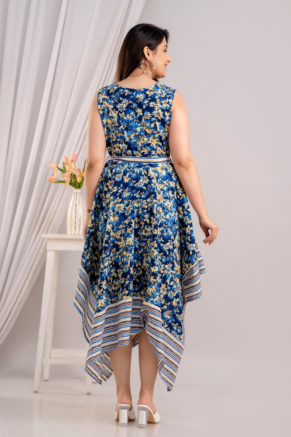 Blue Floral Printed Sleeveless Asymmetric Hem Maxi Dress