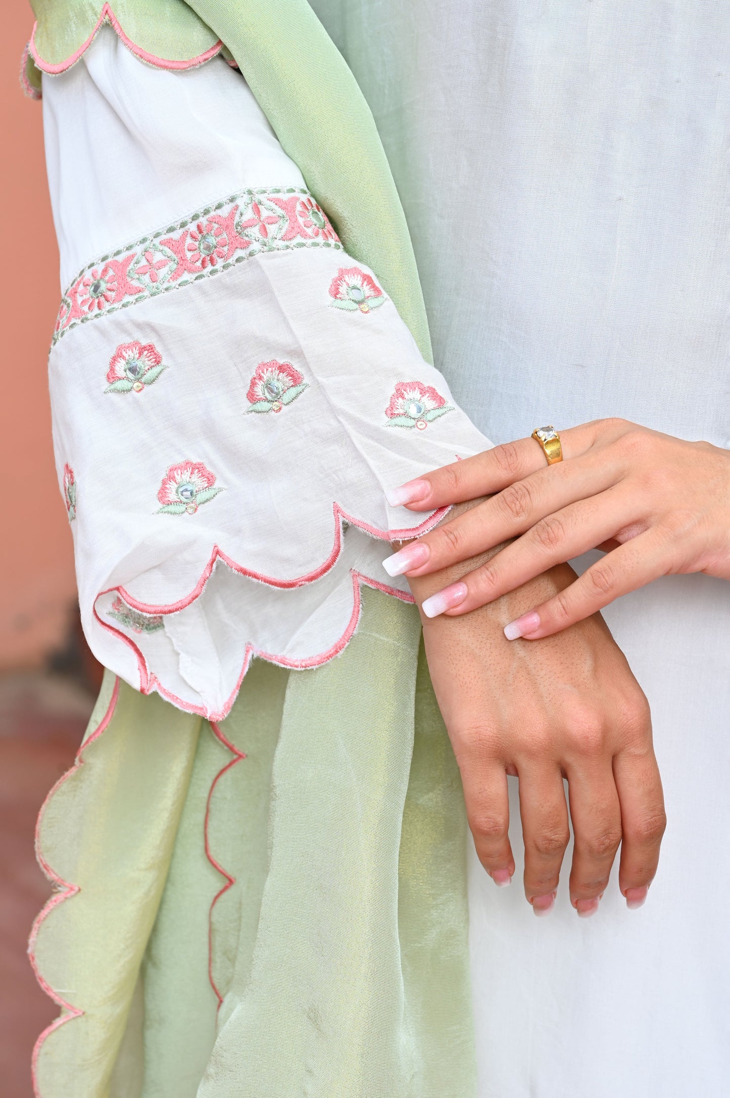 White & Pink Floral Embroidered Muslin Kurta with Trousers & Dupatta