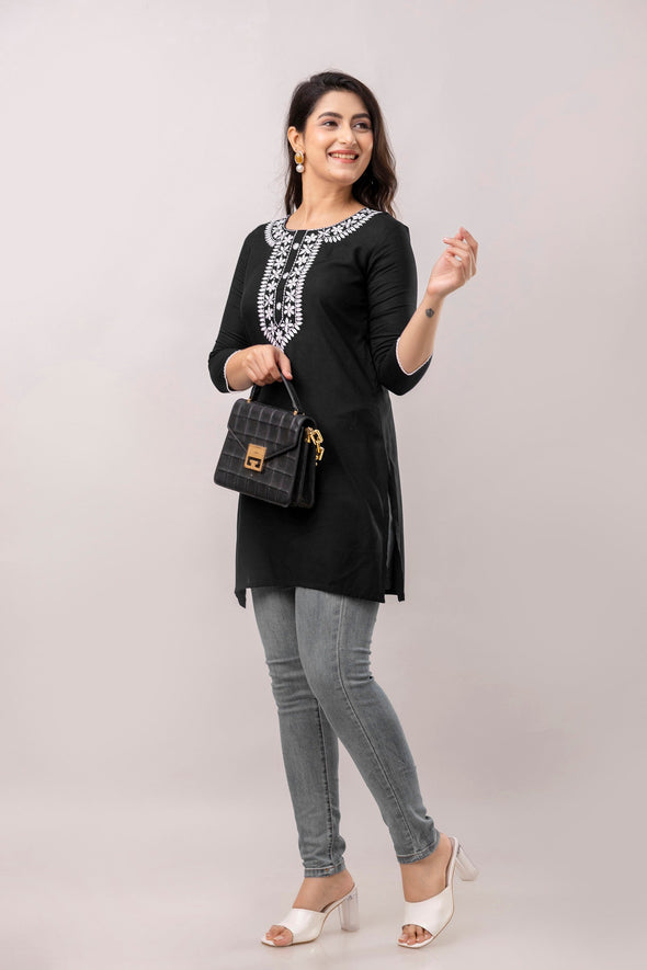 Women Black & White Chawal Taka Embroidered Viscose Rayon Straight Kurti