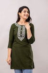 Women Dark Green & White Chawal Taka Embroidered Viscose Rayon Straight Kurti