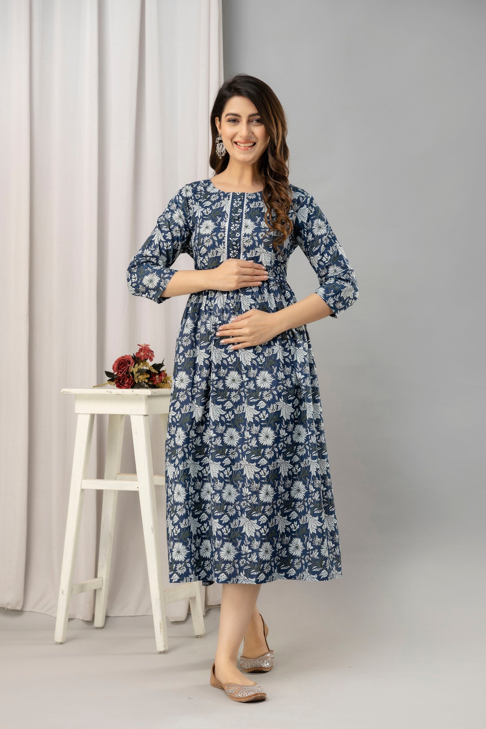 Blue Floral Print Flared Maternity Maxi Dress