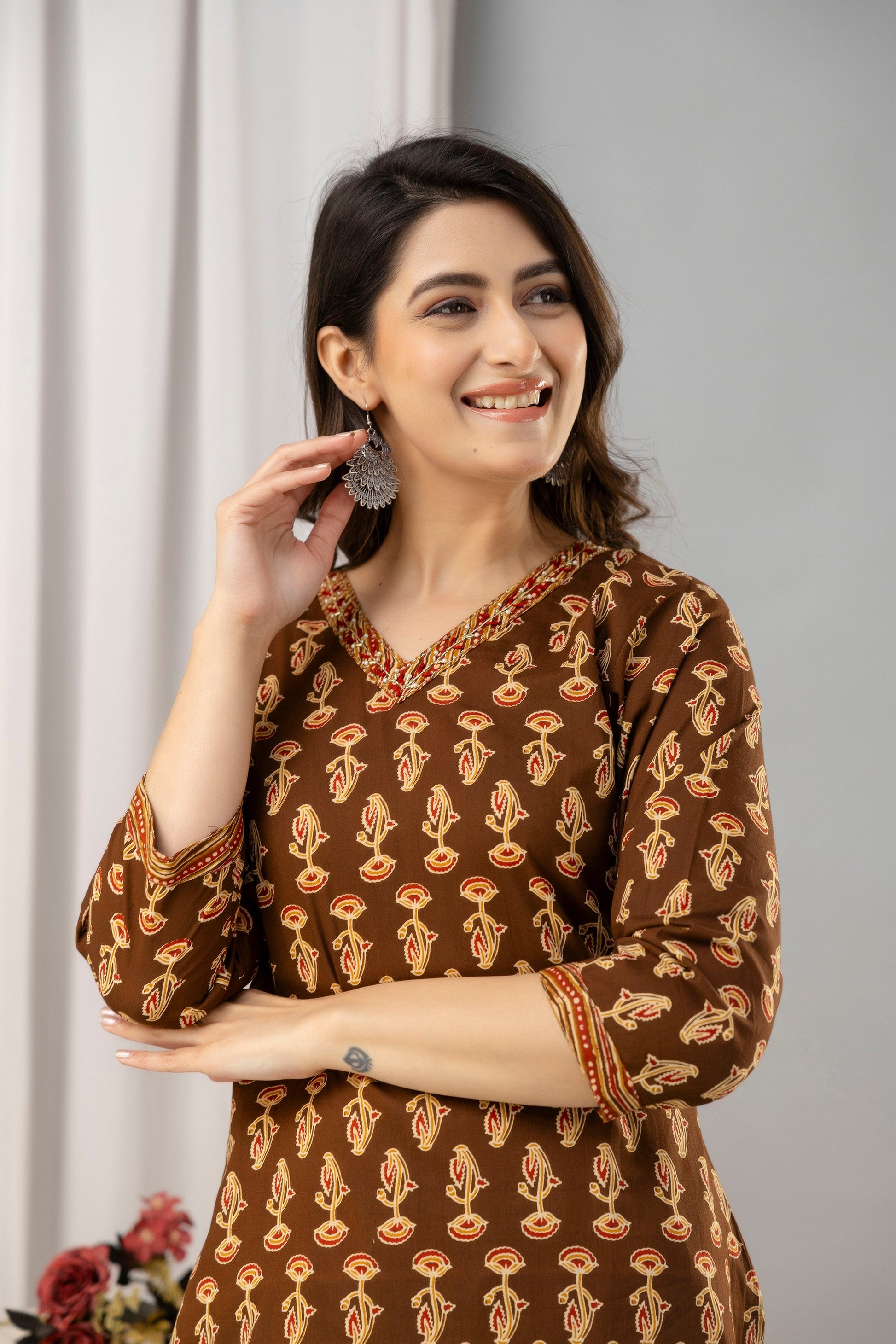 Women Brown Pure Cotton Printed Kurta with Trousers