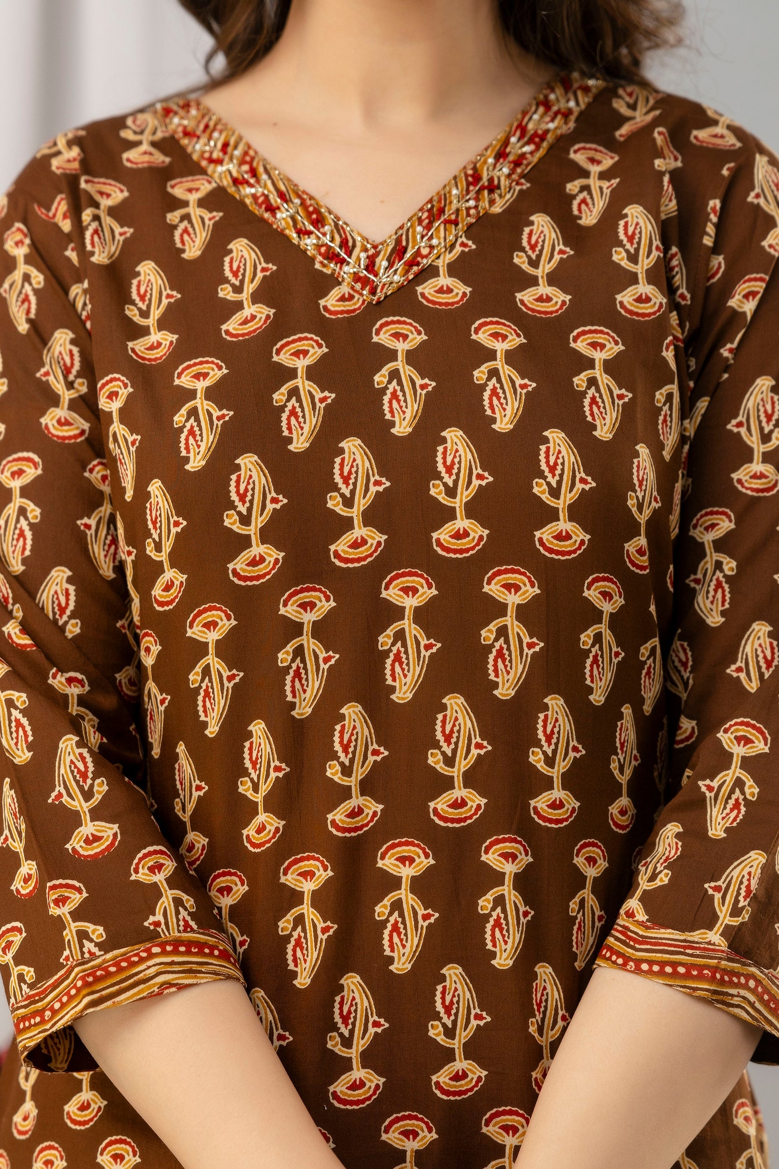 Women Brown Pure Cotton Printed Kurta with Trousers