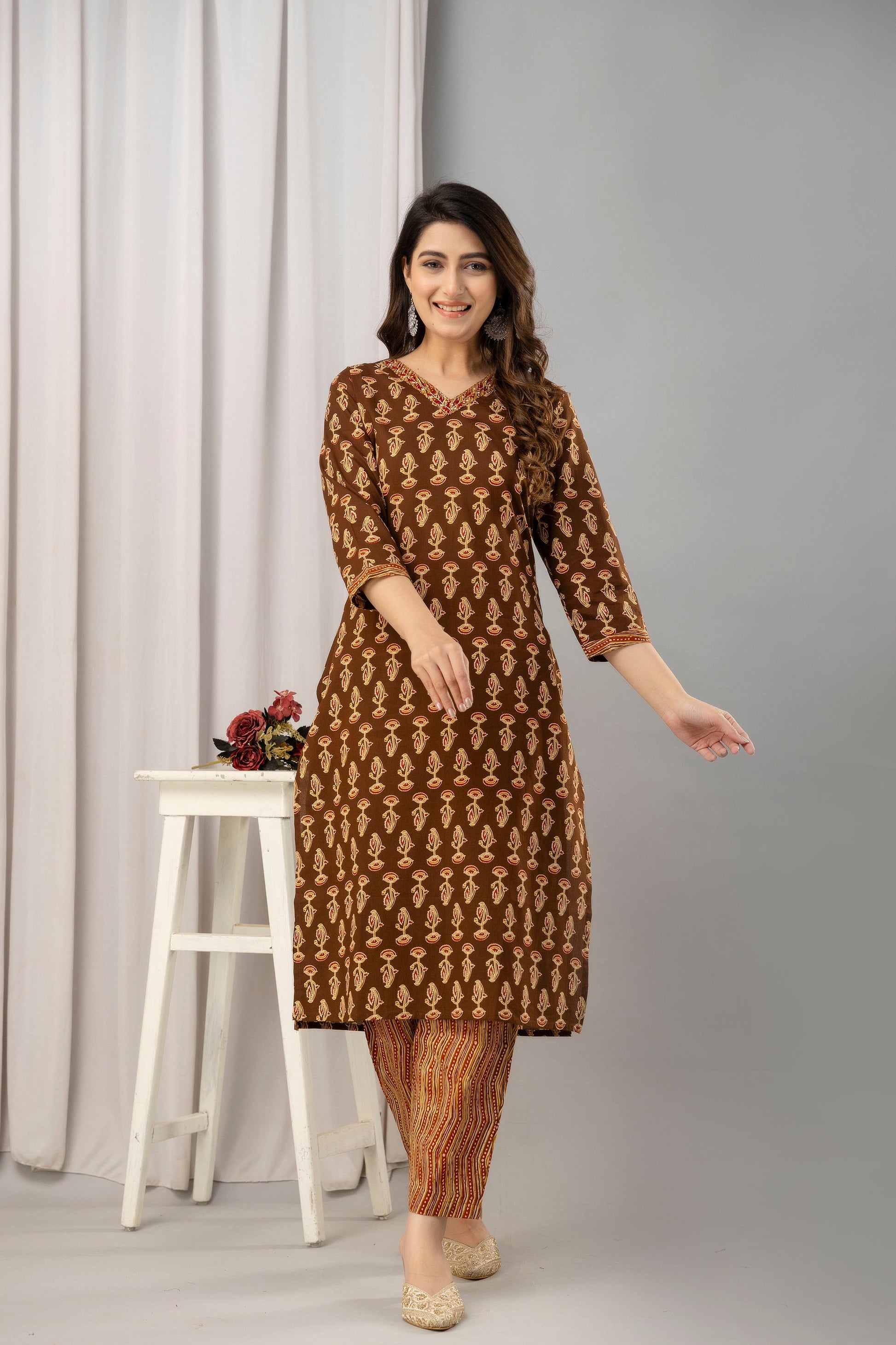 Women Brown Pure Cotton Printed Kurta with Trousers