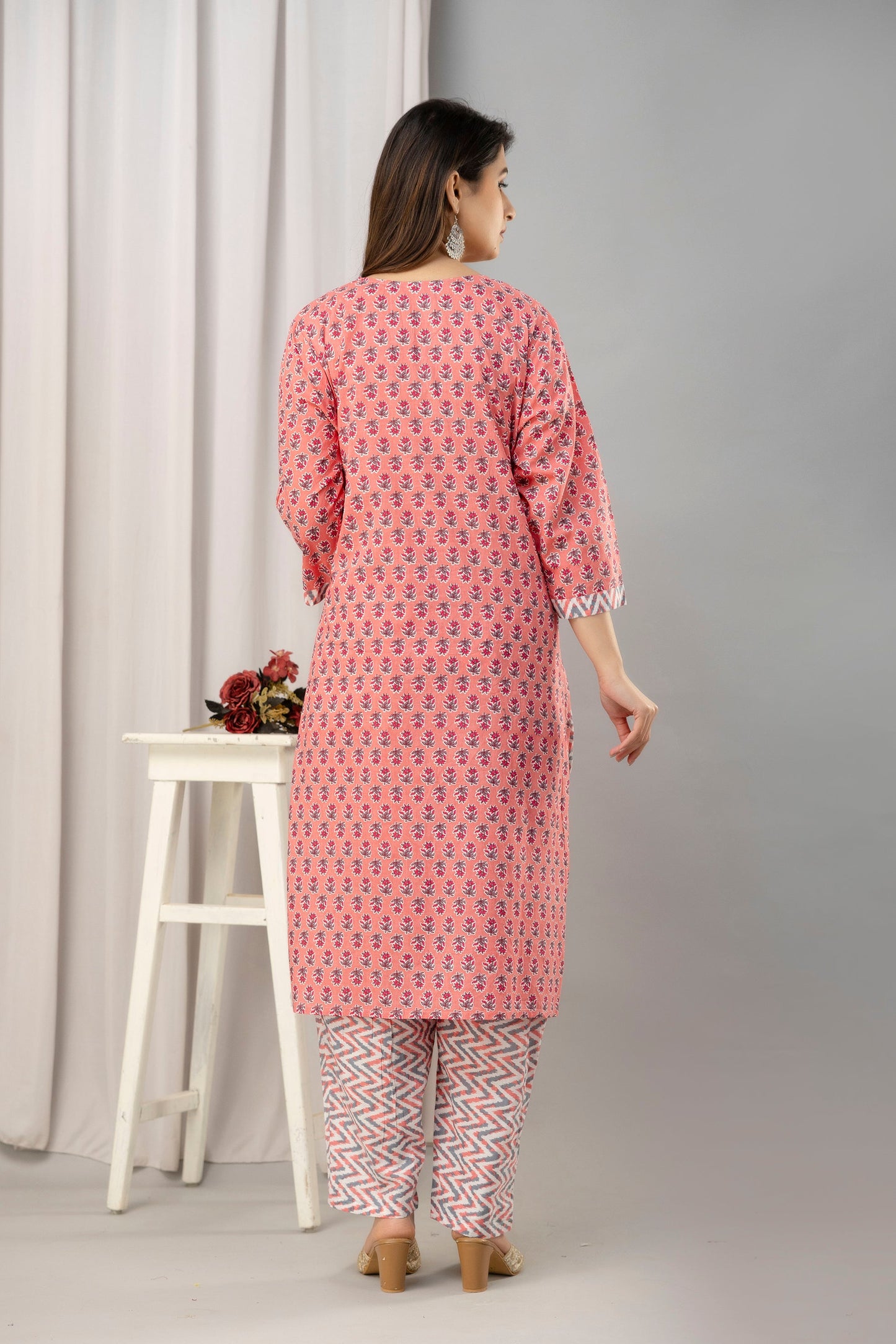 Women Pink Pure Cotton Printed Kurta with Trousers & Dupatta