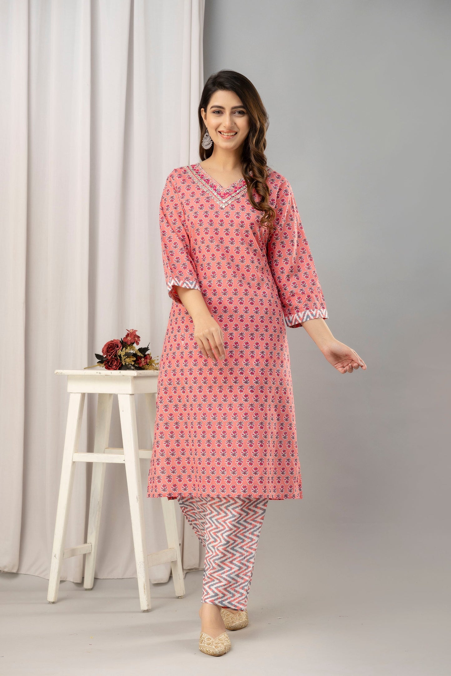 Women Pink Pure Cotton Printed Kurta with Trousers & Dupatta