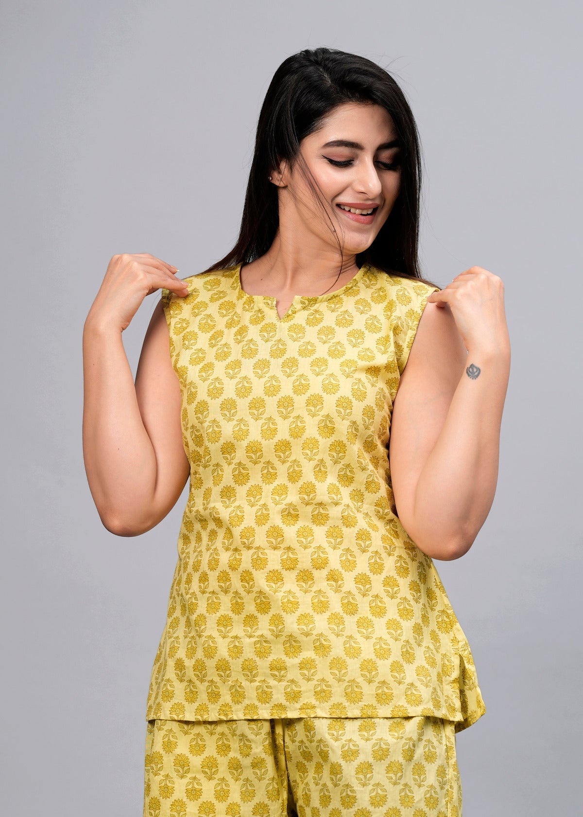 Women Mustard Yellow Printed Night suit