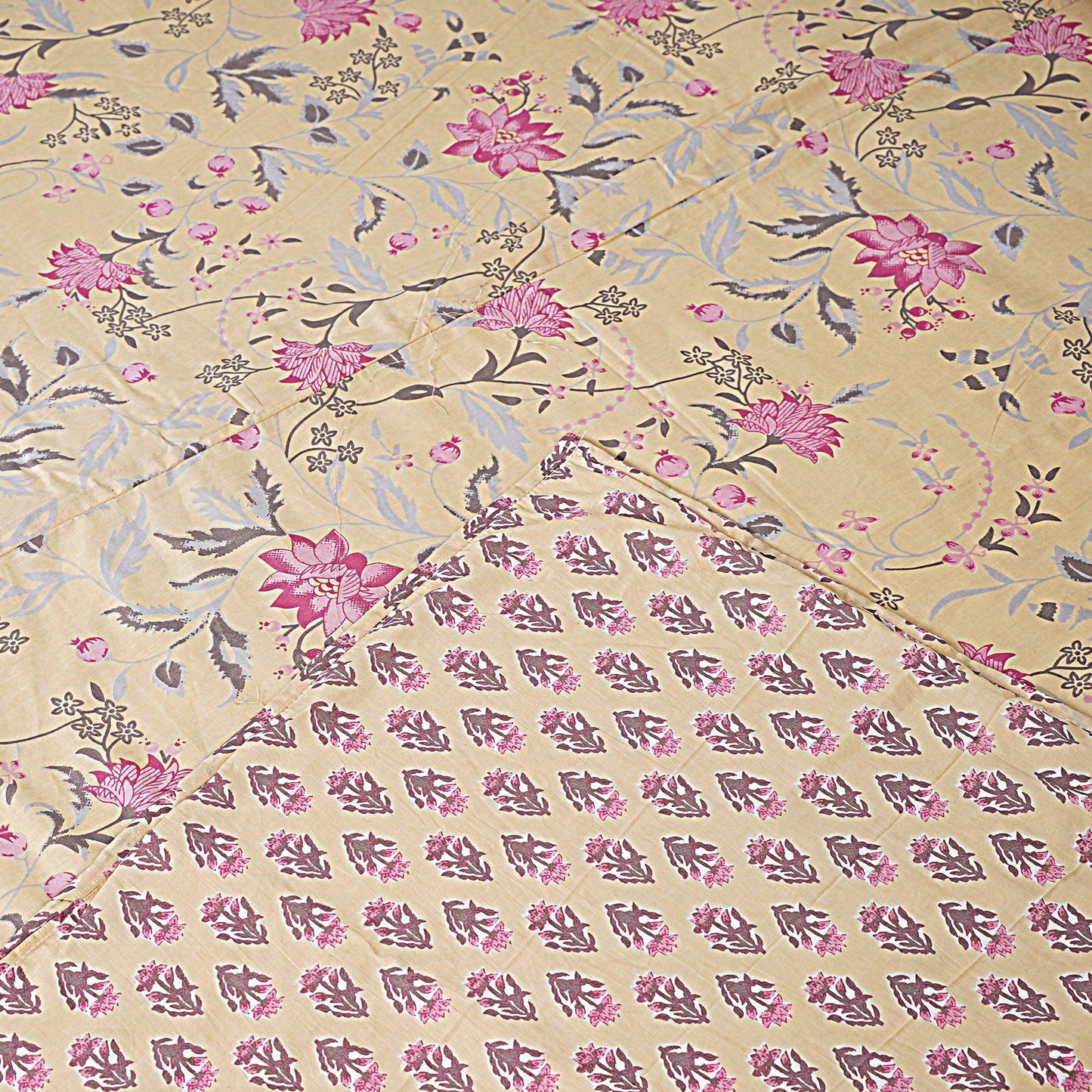 Beige Floral Print 240 TC Cotton Double Bed Dohar (SHKR1026) - Frionkandy