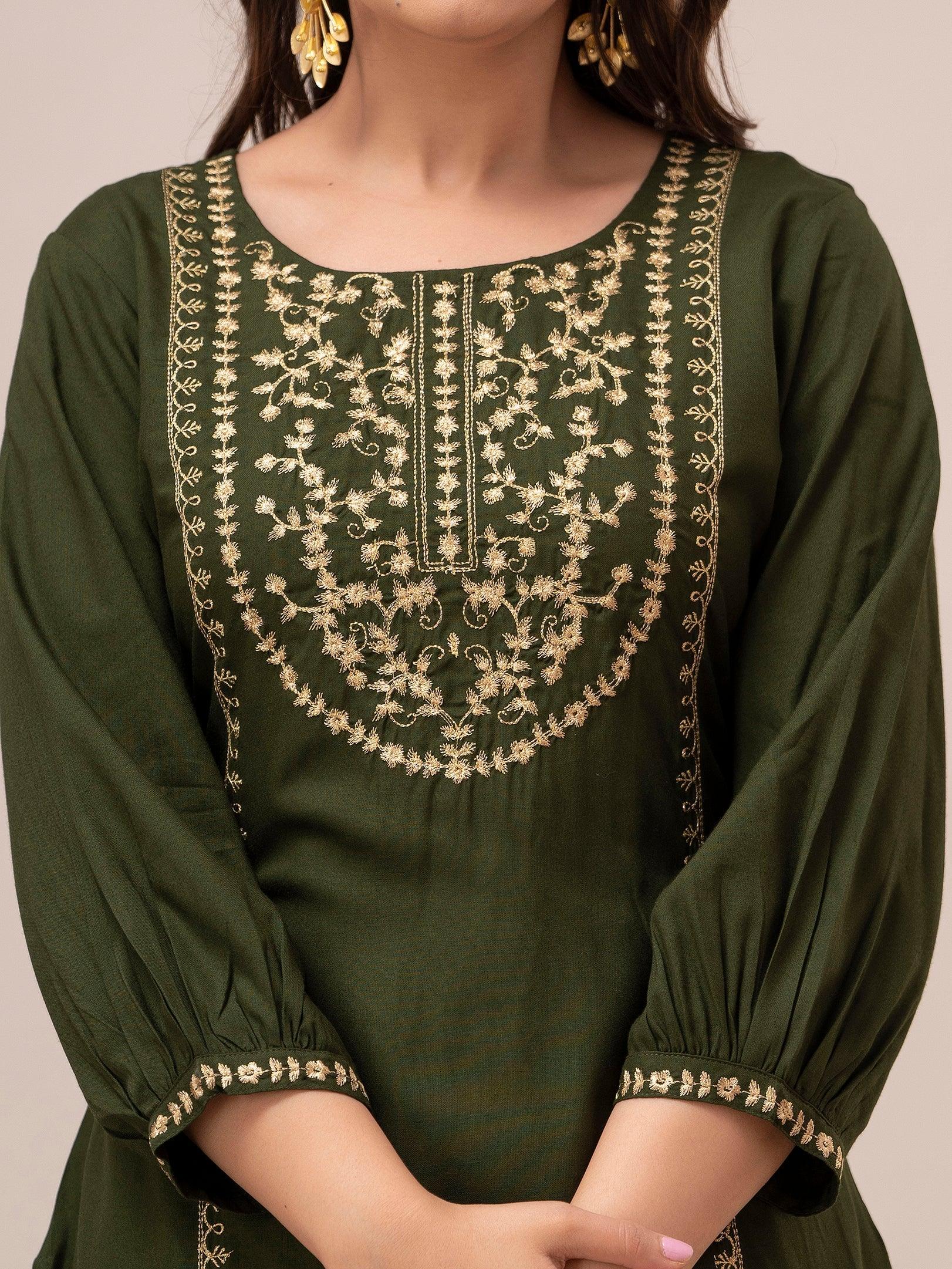 Women Green Sequinned Yoke Design Kurta with Pyjamas - Frionkandy